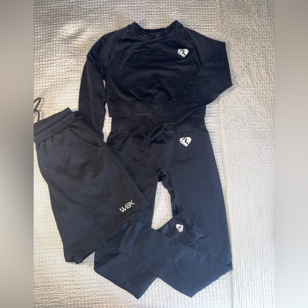 VLX Women's Black Leggings Set